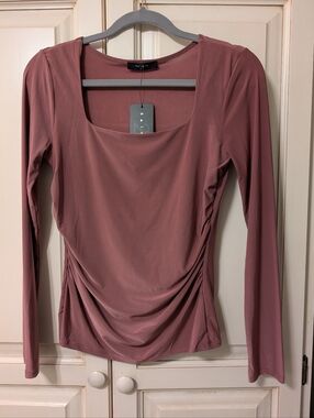 21 Saints Satin-Feel Ruched Long Sleeve Top